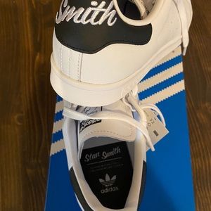 Men’s Adidas Stan Smith size 9